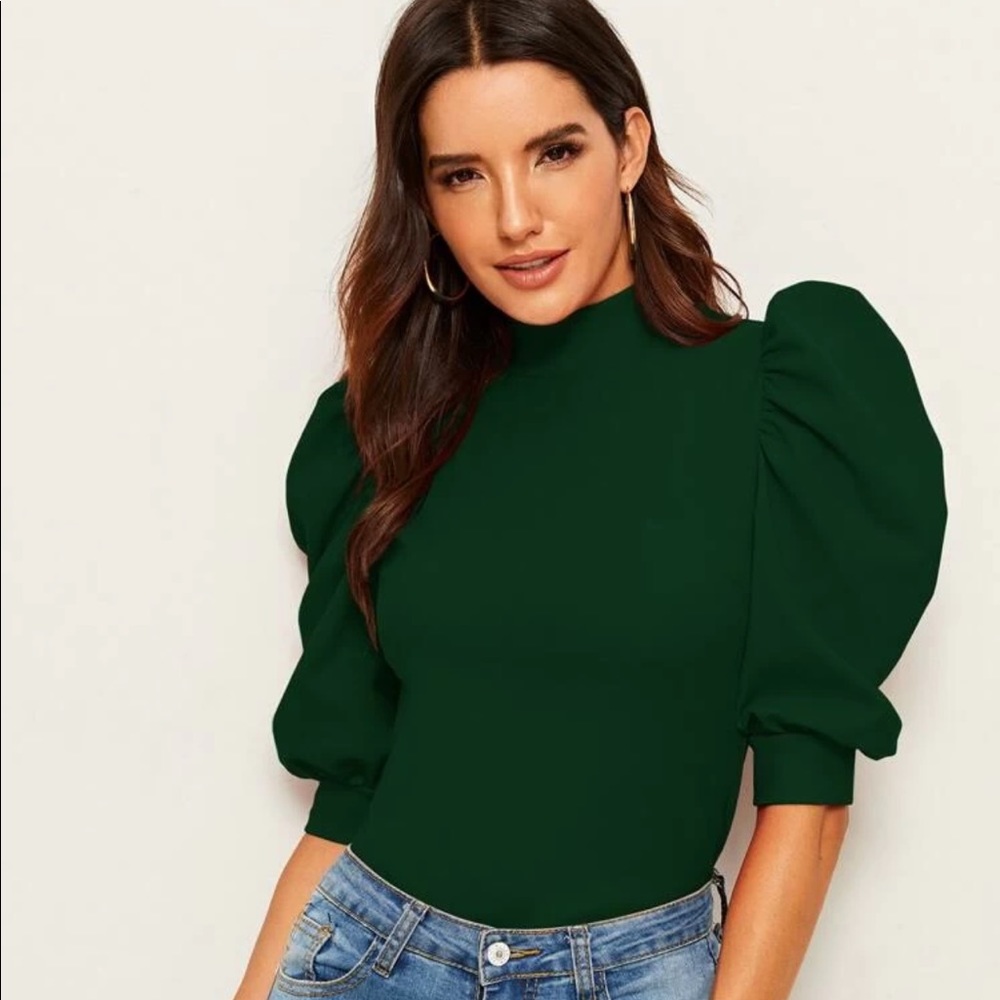 Puff sleeve top